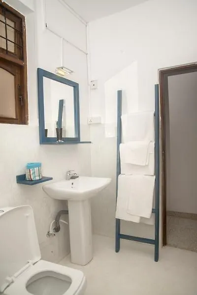 Dolce Italia Rooms Colombo 3*,